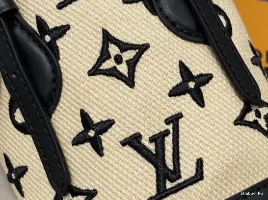 NANO LOUIS BUCKET VUITTON 0624
